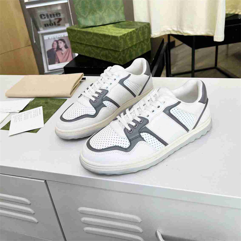 Brand Women Sneakers Fashion Couple Mesh Breathable Height Increasing Flats Shoes Besigner Men Platform Outdoor Tennis Shoes New Footwear