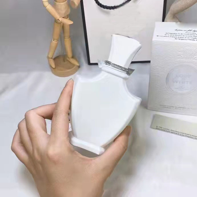 가장 인기있는 c_reed 여자 향수 향수 흰색 100ml edp eau de parfum 스프레이 오래 지속되는 유명한 브랜드 클론 디자이너 Lady Free Postage 도매를위한 Cologne