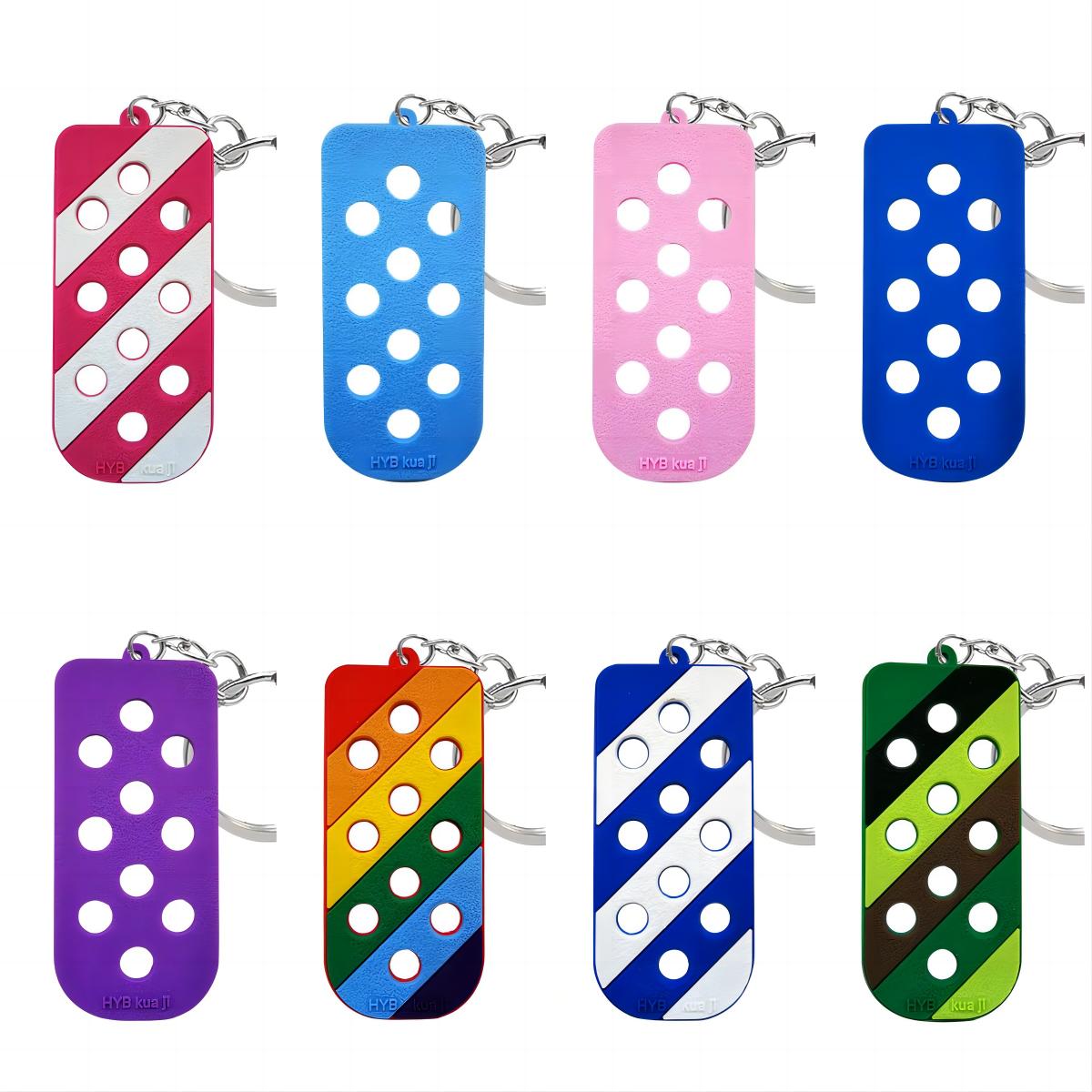 Partihandel mjuk EVA PVC Croc Charm Keychain Organisatörer Key Chain with Hole for Croc Charms Blandad färg