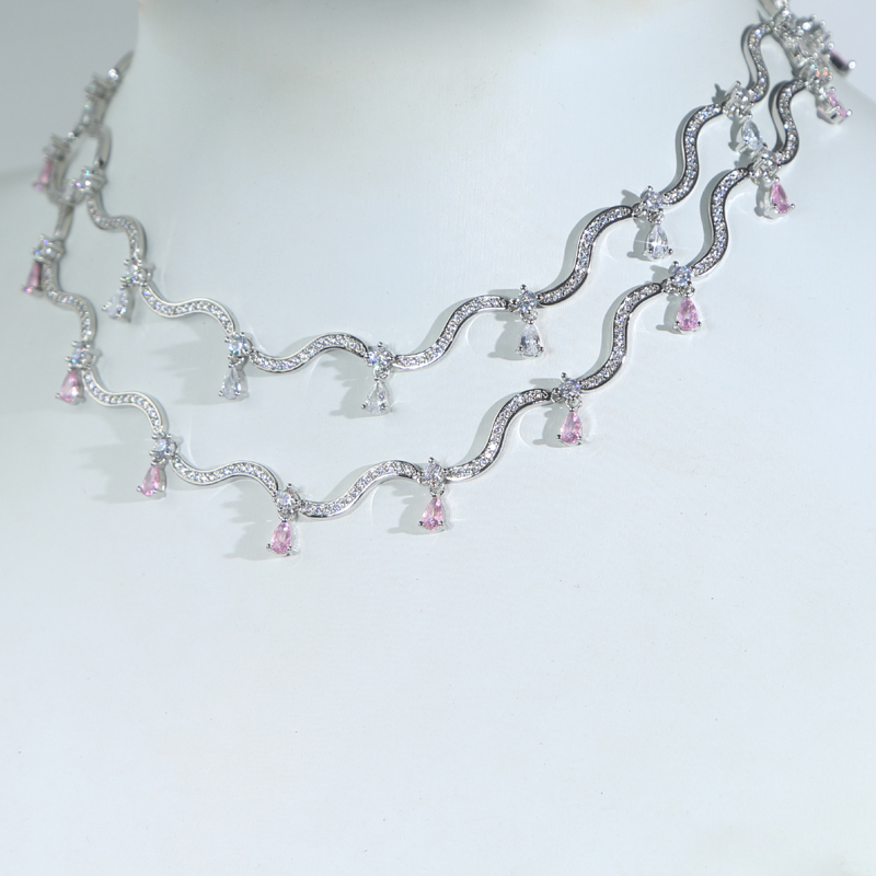 Vague en forme de S rose blanc goutte d'eau pendentif à breloque en Zircon collier avec chaîne de corde Hip Hop femmes hommes entièrement pavé 5A zircon cubique cadeau quotidien bijoux