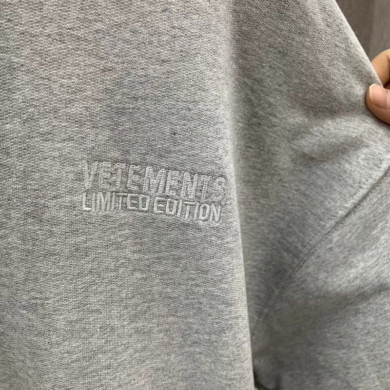 Svart grå tung tyg bomullströjor huva män kvinnor broderi hoodie överdimensionerad