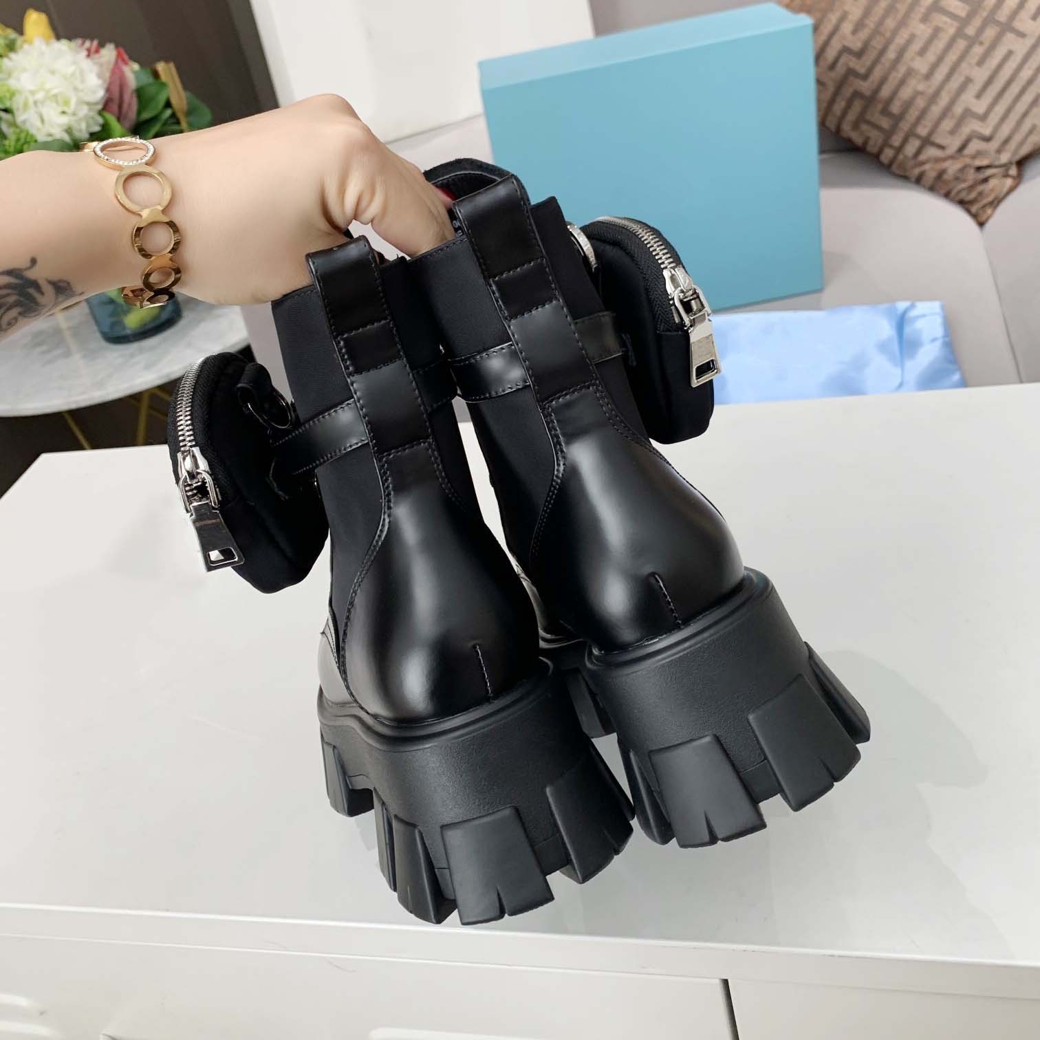 Stiefel Designer-Damen-Martin-Stiefel, Gummi, große Sohle, Buchstabe, klassische Martin-Stiefel, dicke Bodentasche, kurze Stiefel, Schnür-Motorrad-Stiefel mit dicker Sohle