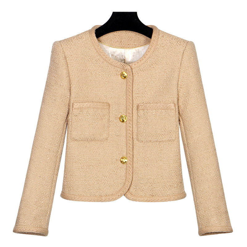 2023 Светло-коричневый однотонный пиджак с длинным рукавом и круглым вырезом Твидовые однобортные куртки с двойными карманами Пальто Короткая верхняя одежда D3S158112