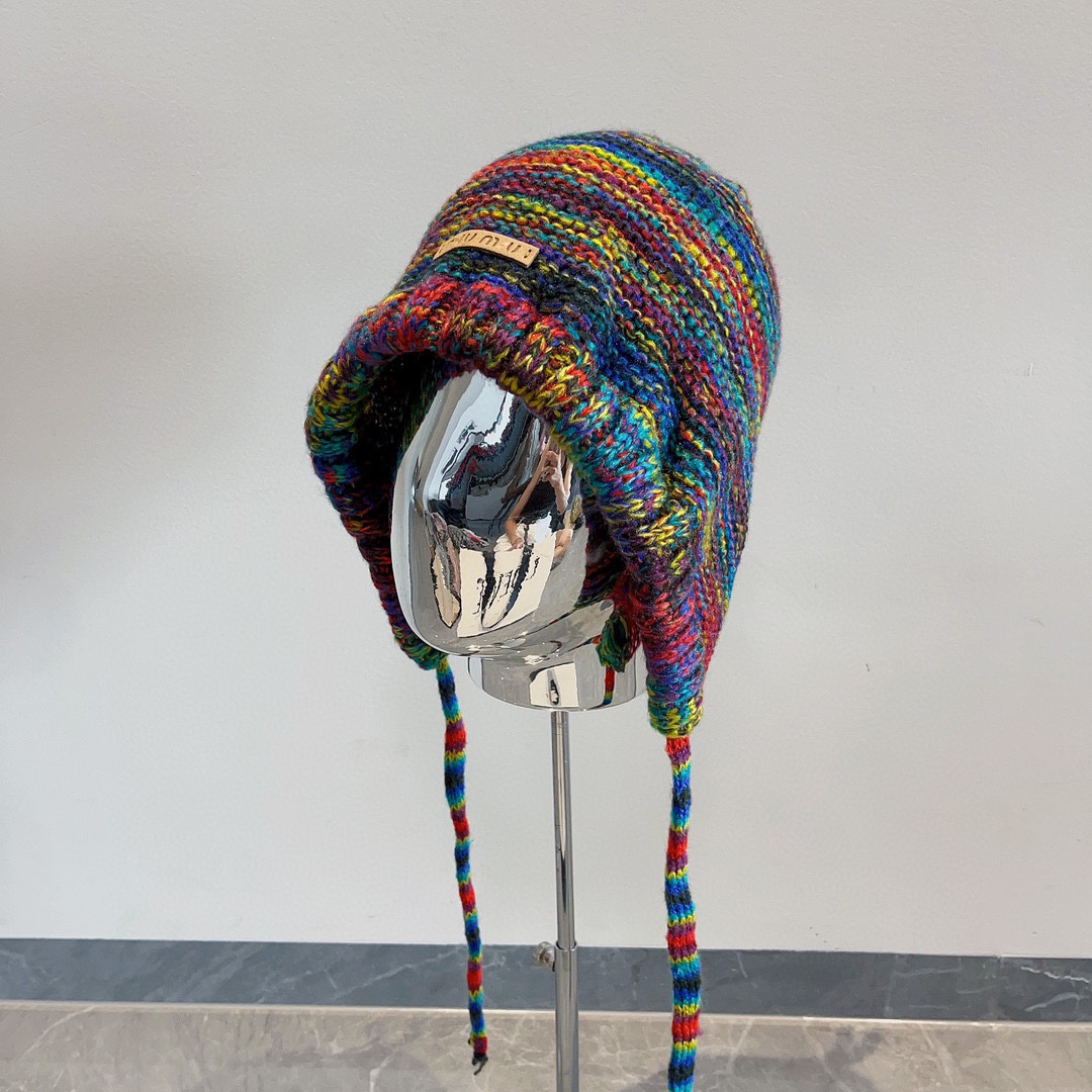 Outono e inverno chapéu de malha designer térmico gorro chapéu feminino férias ao ar livre turismo couro carta bordado casquette