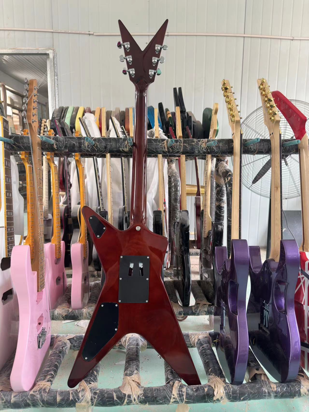 Dawnking Dean Dimebag Darrell elektrische gitaar Hoogwaardige elektrische gitaar op maat, inclusief post. Ter plaatse aanbod