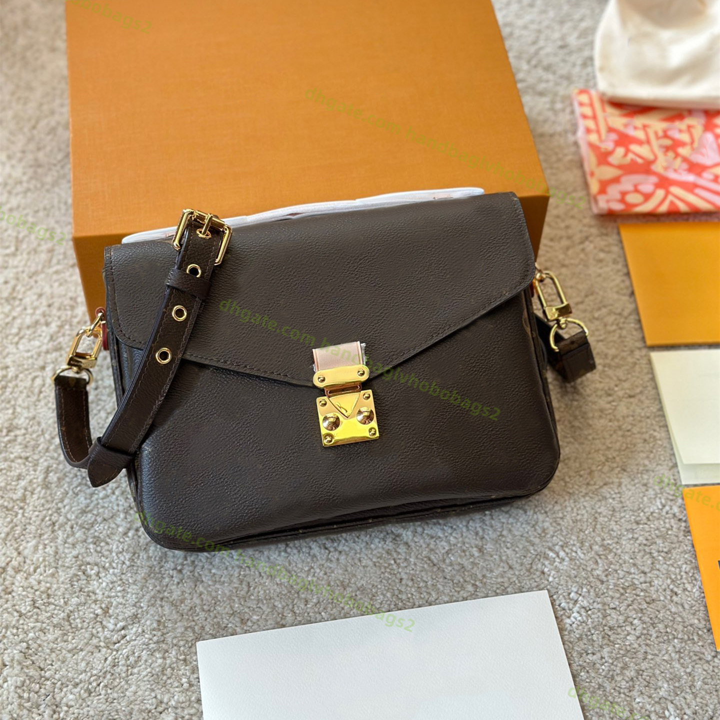 Women Luxury Shoulder Bags Designer handbag totes Messenger Bag clasp High Quality CrossBody Flap Embossed Leather Pochette Purse Wallet