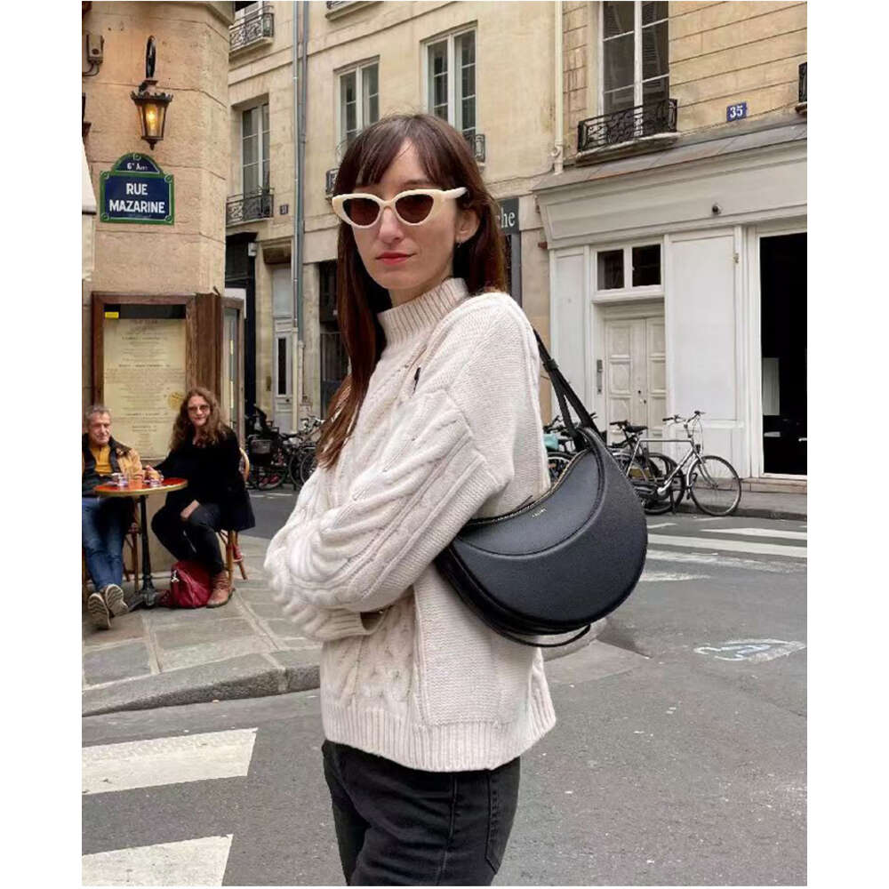 French poleme2023 New One Shoulder Crossbody Saddle Bag POIEME Half Curved Crescent Bag Leather Underarm Bag