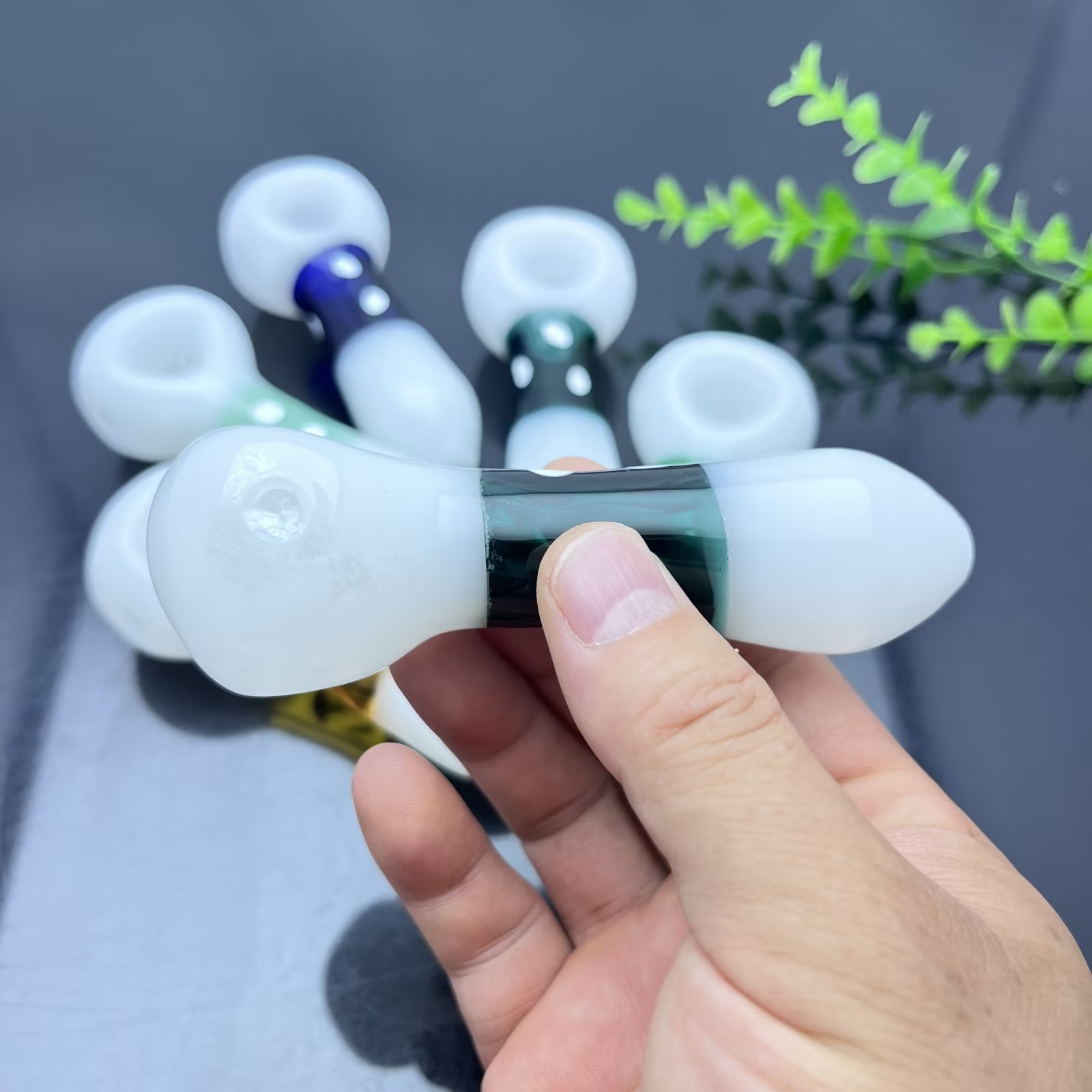 Tubos de fumaça Hookah Bong Glass Rig Oil Water Pipe Novo tubo de vidro de jade branco colorido