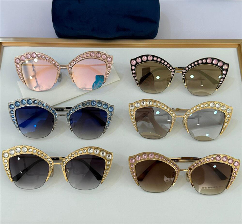 New fashion design woman sunglasses 0114 charming cat eye half frame inlaid with sparkling crystal colored diamonds queen style UV400 protection glasses