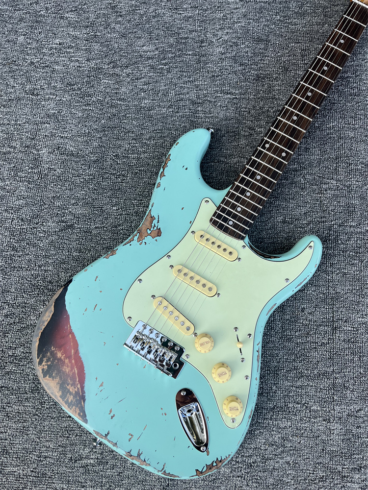 Heavy Relic ST Electric Guitar Alder Body Maple Neck Aged Hardware blue Color Nitro Lacquer Finish Can be Customized