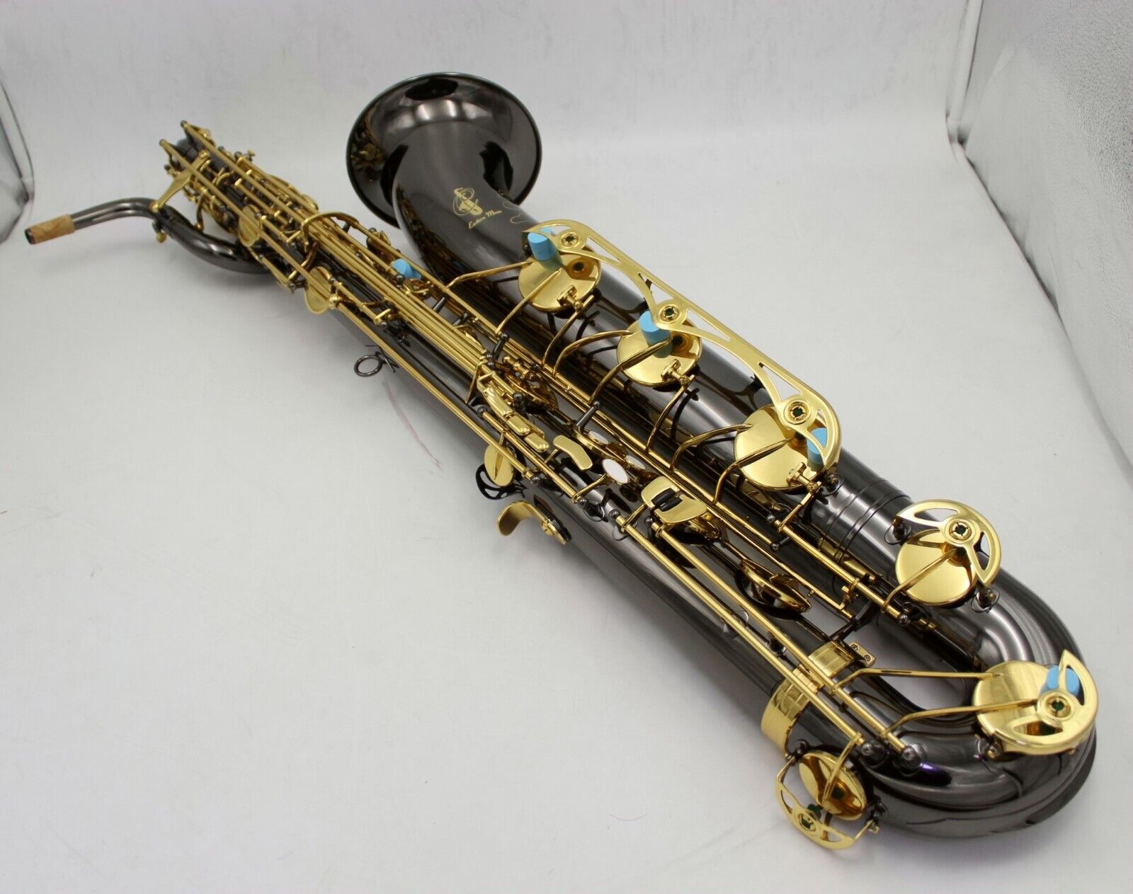 2023 EM música corpo de níquel preto chave de ouro saxofone barítono com gravura de fênix
