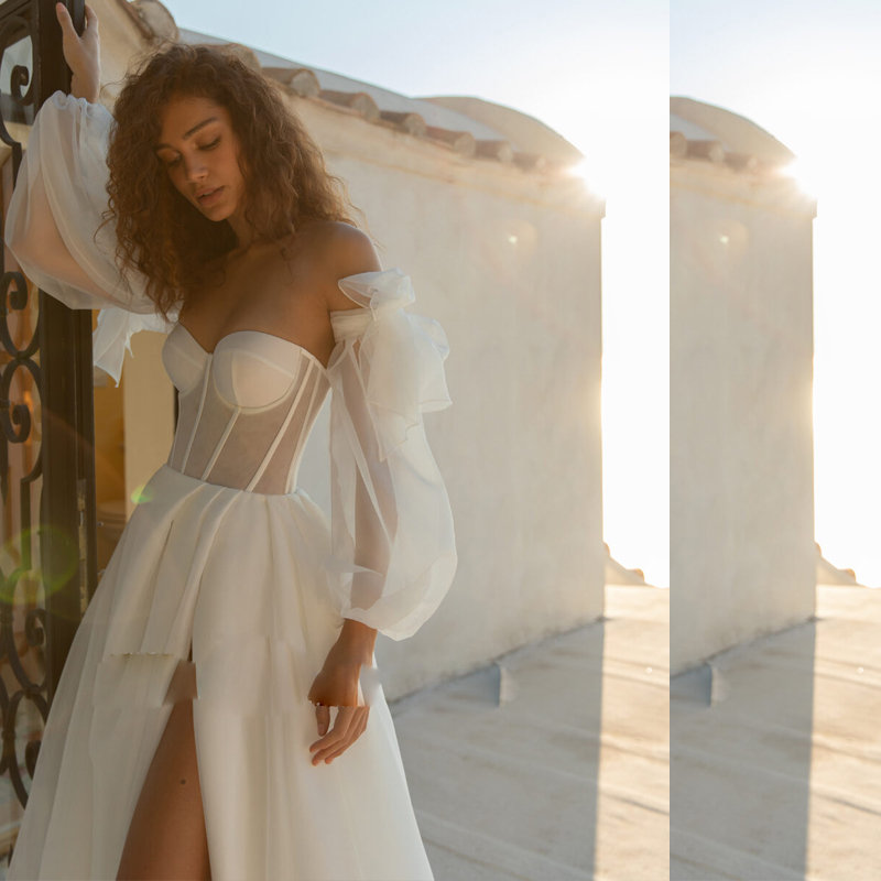 Illusion Bodice Corestは、花嫁のための取り外し可能な袖のセクシーなスプリットウェディングドレスを備えたラインウェディングドレス