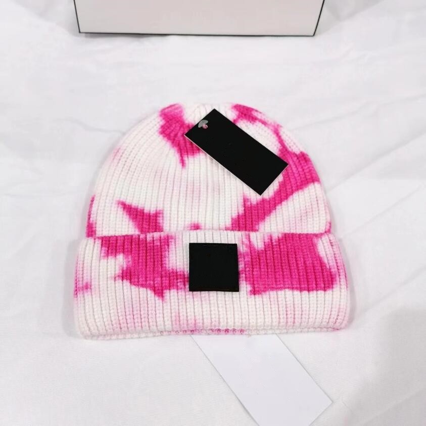 Mössor hatt för kvinnor lutande färgstruktur liten etikett stickad hatt höst och vinter ny kupol ins varm ull tie-dye beanie