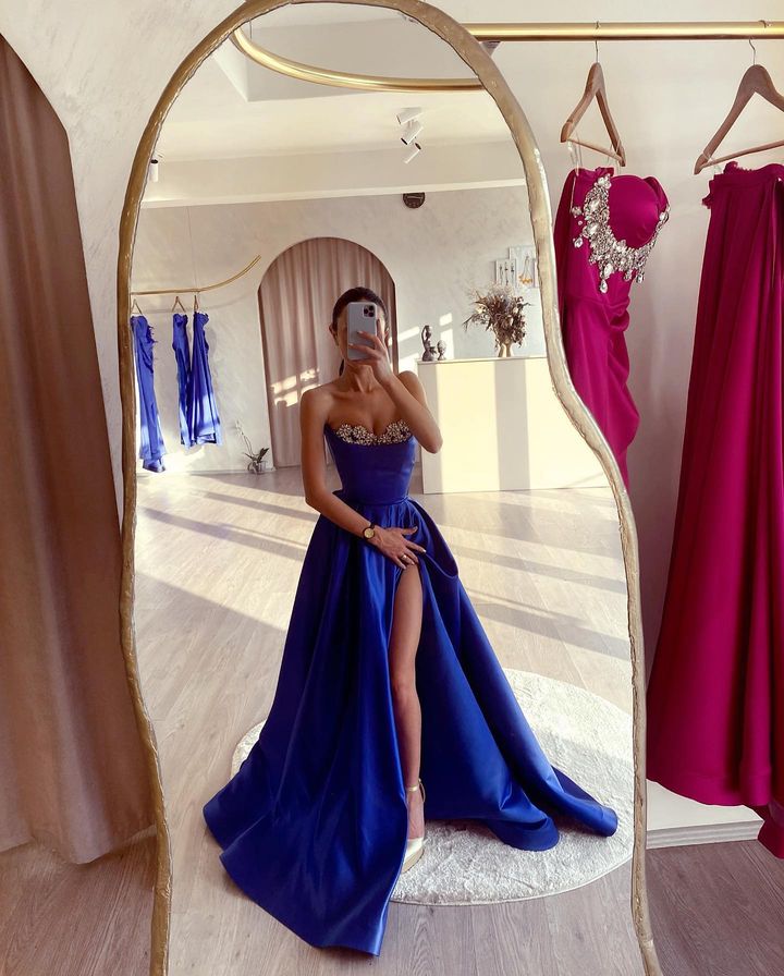 Sexy Royal Blue A Line Prom Dresses for Women Sweetheart Beaded Backless High Side Split Sweep Train Formal Occasion Evening Birthday Party Pageant Gowns