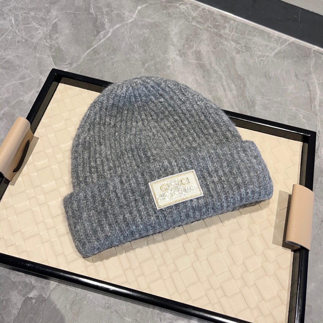 Outono e inverno doce cor designer gorro feminino gorro ao ar livre férias esportes de lã malha carta bordado casquette