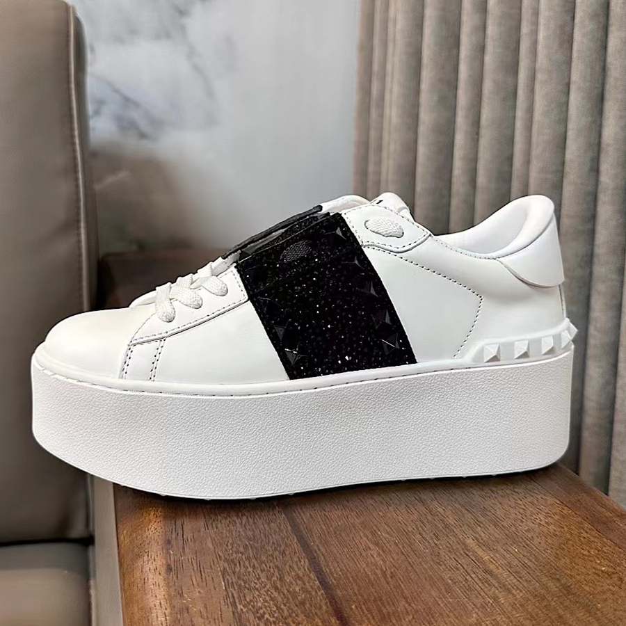 Designer 2023 Lyxvarumärke män och kvinnor som höjer skor 6 cm plattform äkta läder med nit par casual skor storlek 35-45 modesneakers tjocka bottenskor