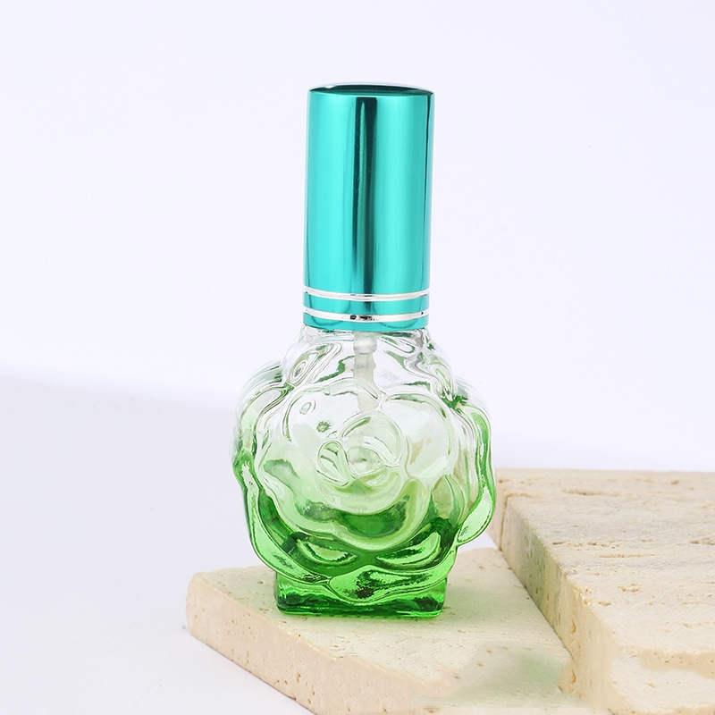 Garrafas de perfume coloridas em forma de rosa Atomizador de vidro 10ml Mini fragrância portátil Moda Lady Spray Bomba de perfume recarregável Atomizador vazio Embalagem cosmética de viagem