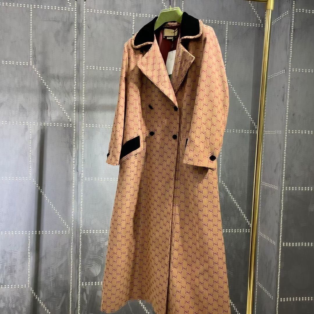 Gレターレディースロングマントの女性成熟したコートトレンチジャケットファッションロングコートガールカジュアルウインドプルーフ冬用卸売
