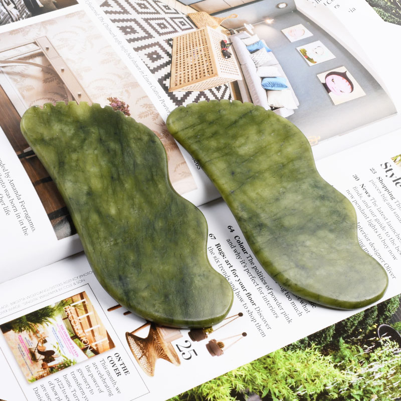 أداة الوجه Gua Sha Draging Tool Sawtooth Natural Jade Stone Guasha Board Massager لمكافحة التخسيس الوجه والرقبة إزالة التجاعيد انتفاخ العين