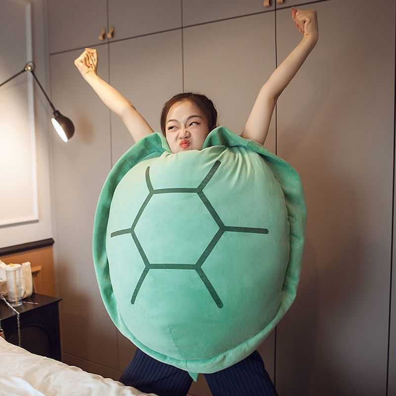 Blankets Large Wearable Turtle Shell Plush Blanket Cute Soft Cushion Home Room Decor Sofa Decoration Birthday Children Day Gift For Kids HKD230922