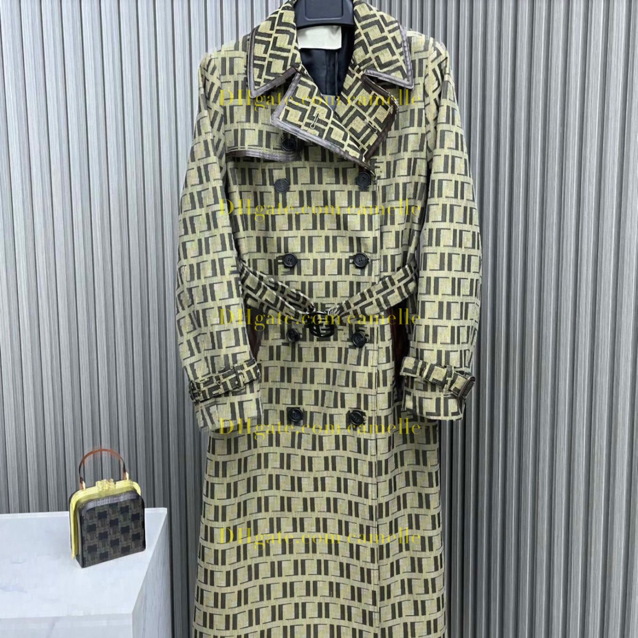 trench da donna di lusso firmati Giacca a vento da donna con stampa di lettere del corpo Giacca con cintura allentata Trench lungo casual femminile