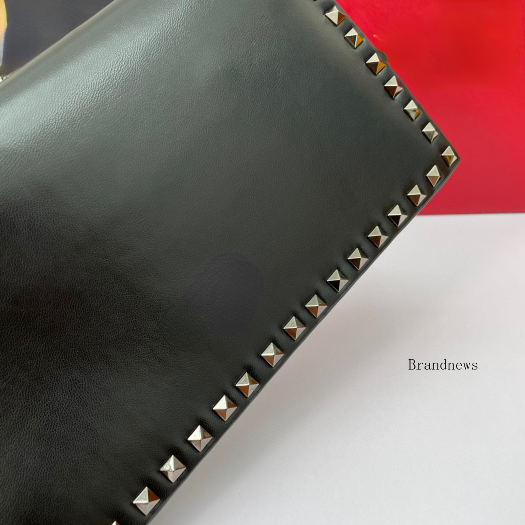 Women Real Leather Studs Clutch Bags Desiger Luxury Cowhide Skin Chain Crossbody Shoulder Bag Fashion Rivets Purses And Handbags Day Clutch For Evening Party 2489