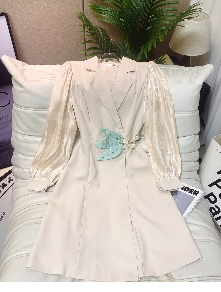 Grundläggande avslappnade klänningar 2024 En linje avancerad ljus lyxig lång klänning kvinnors temperament kändis fransk stil smal midja pärlstav blazer klänningar