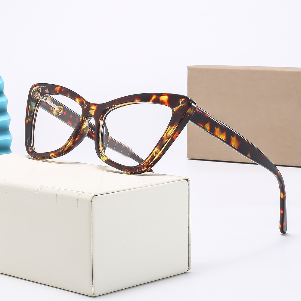 10A Fashion Luxury Designer Mens Brand Full Frame Glasses Solglasögon för kvinnor Män damer UV400 Designers Eyewear