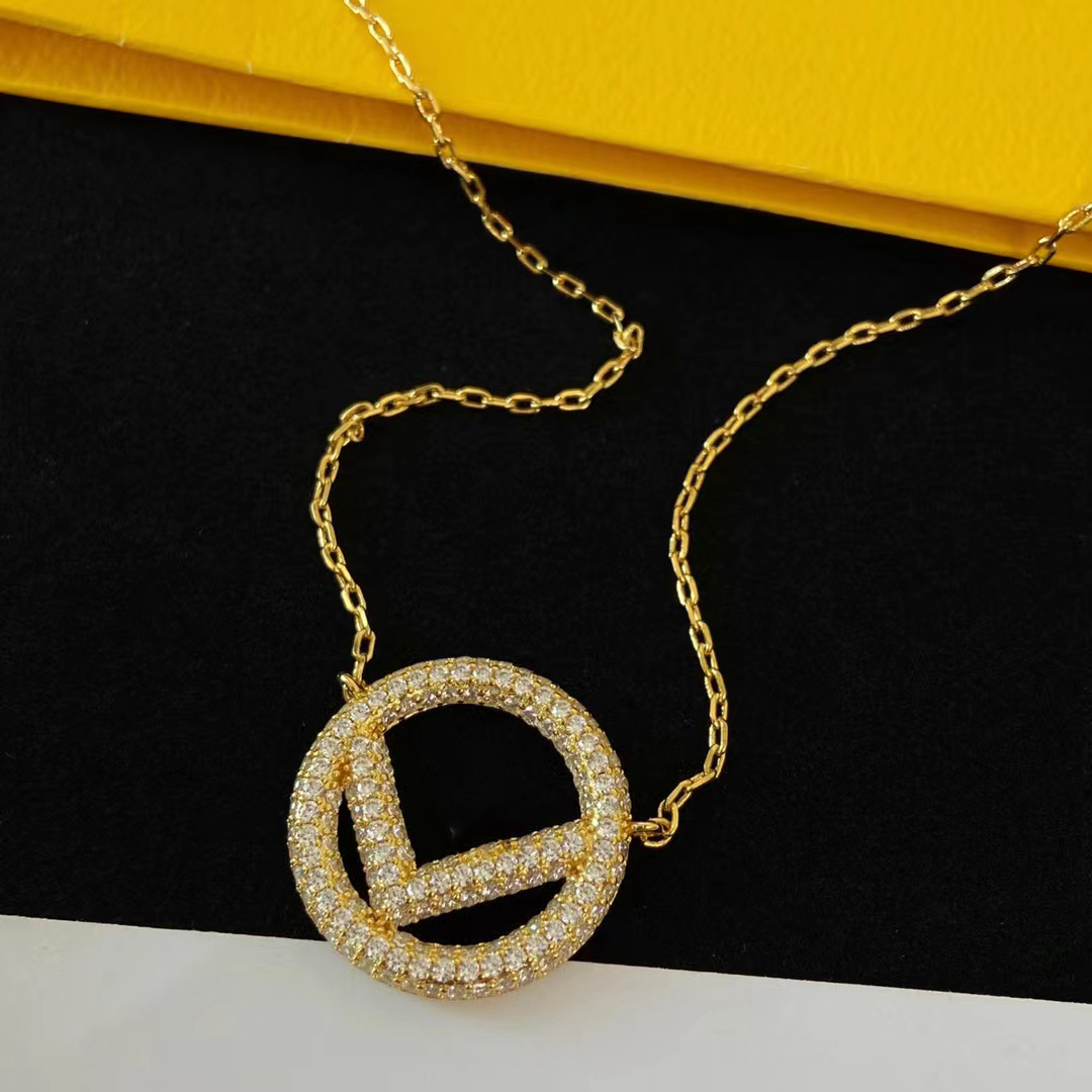 chain necklaces designer necklace for women stainless steel plated gold letter f lock pendant tassels necklace inlaid crystal pearl chains girl jewelry gift