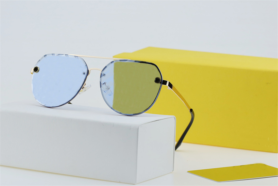 Güneş Gözlüğü Toptan Tasarımcı Güneş Gözlüğü Orijinal Gözlükler Açık Moda Klasik Lady Mirrors Kadınlar ve Erkekler Gözlükleri