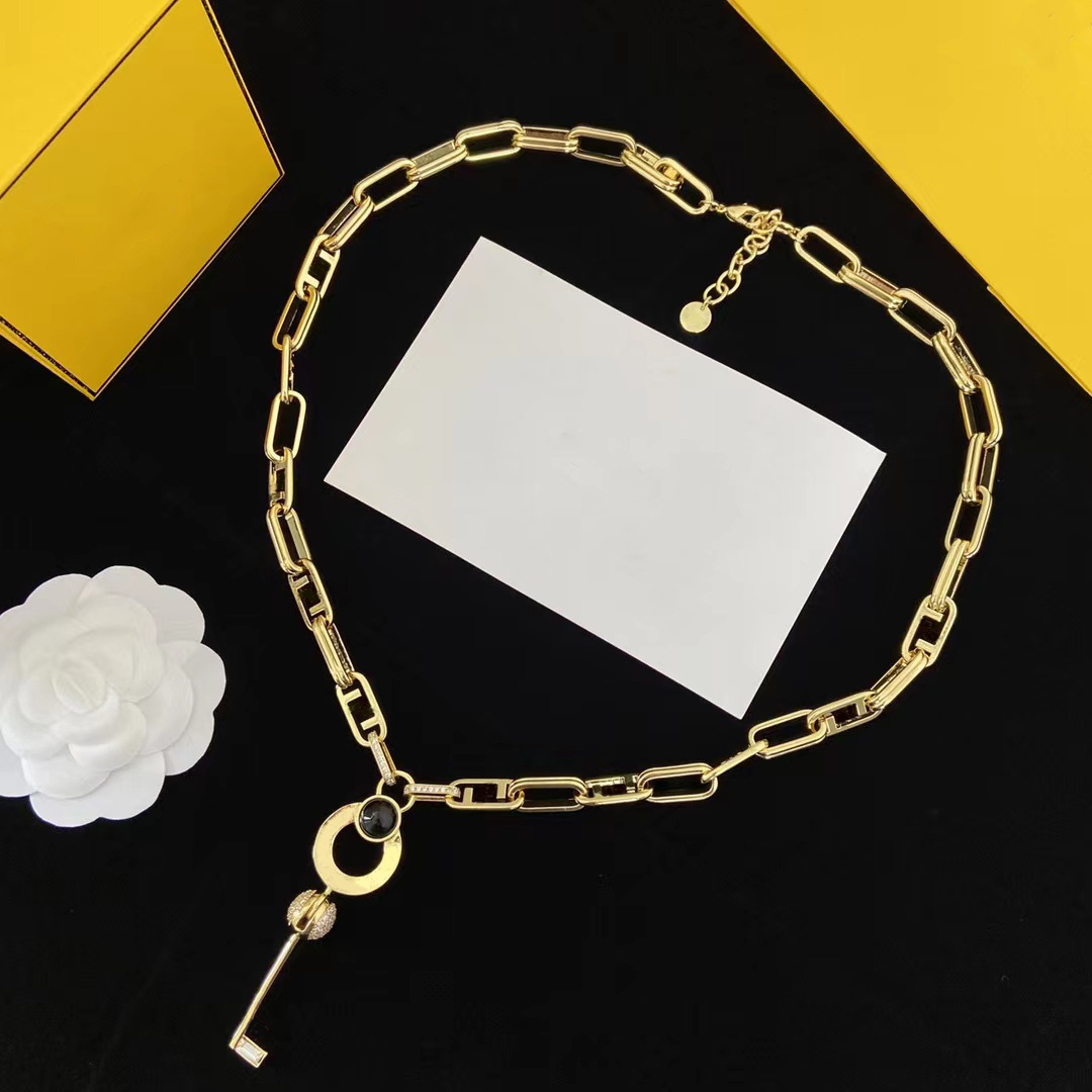 chain necklaces designer necklace for women stainless steel plated gold letter f lock pendant tassels necklace inlaid crystal pearl chains girl jewelry gift