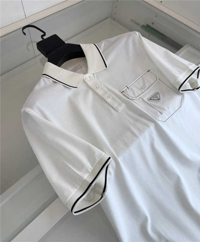 Herrpolos designer 23 ny fickpolo skjorta med krage kort ärm t-shirt enkel casual classic topp för män yuut