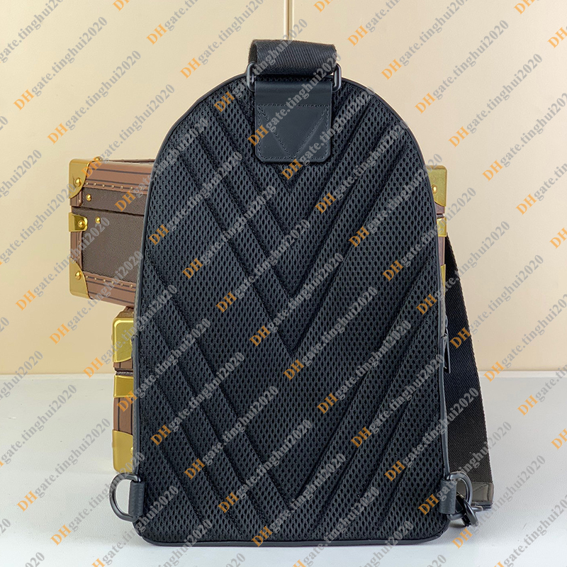 Men Fashion Casual Designe Luxury Pilot Bag Crossbody Messenger Bag Shoulder Bag Totes Handbag TOP Mirror Quality M23736 Pouch Purse