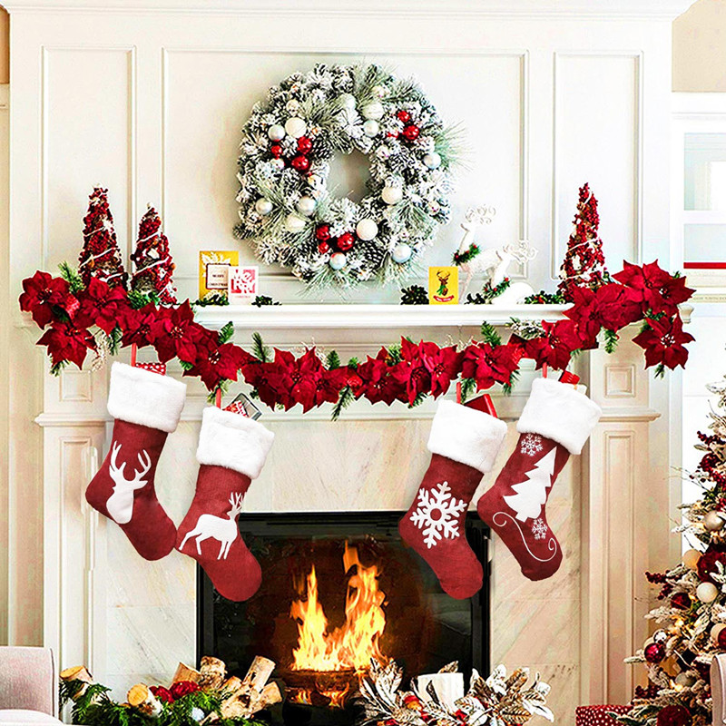 Weihnachtsstrümpfe, Ornament, rot, weiß, Dekoration, Zuhause, fröhlicher Kamin, hängend, Samt-Süßigkeitsbeutel für Familiendekorationen, Weihnachtsbaum, Party, Geschenk, Schneeflockenbaum, Hirsch