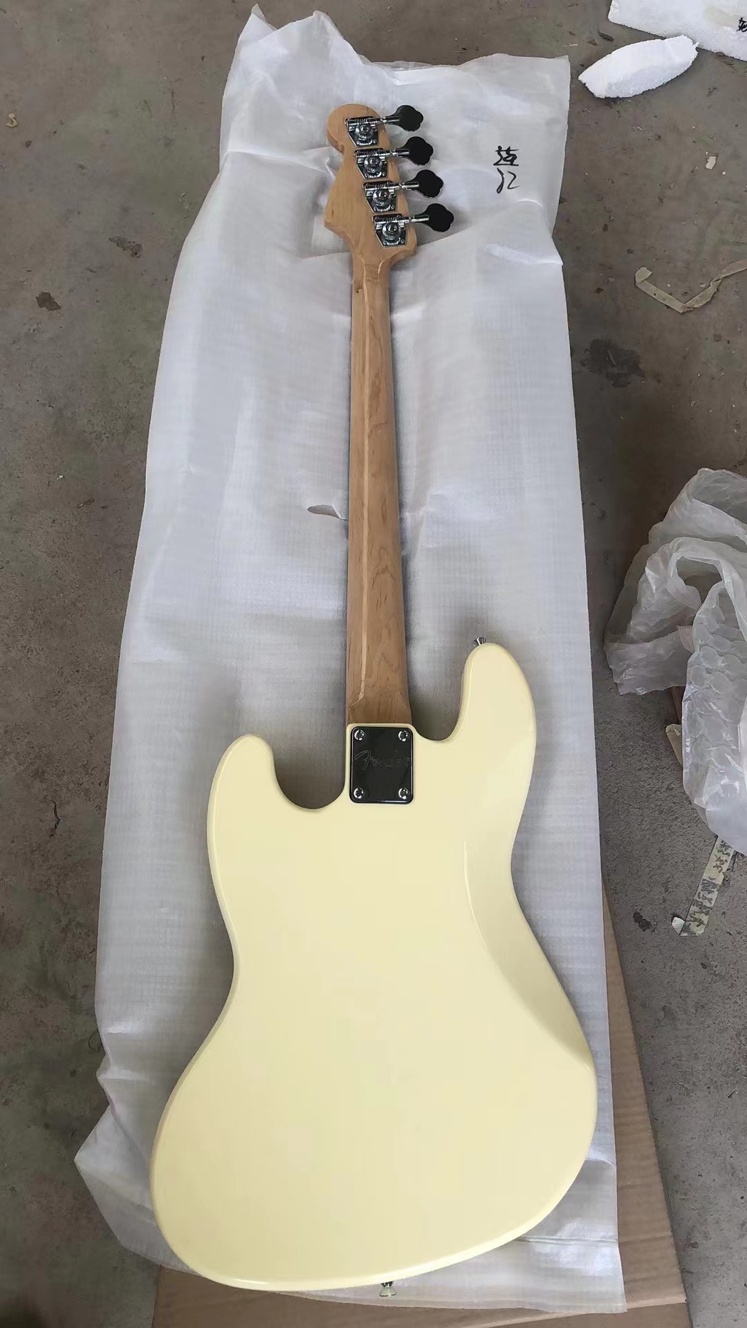 ome electric bass 4 string basswood body