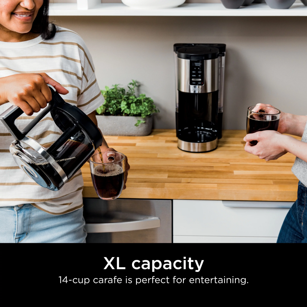 プログラム可能なXL 14カップコーヒーメーカー、DCM200