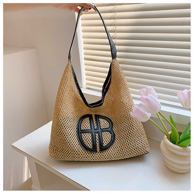 2023 Summer New Fashion Grass Woven Handheld One Shoulder Tote Bucket Bag Women's Bag Mixed Batch 230927