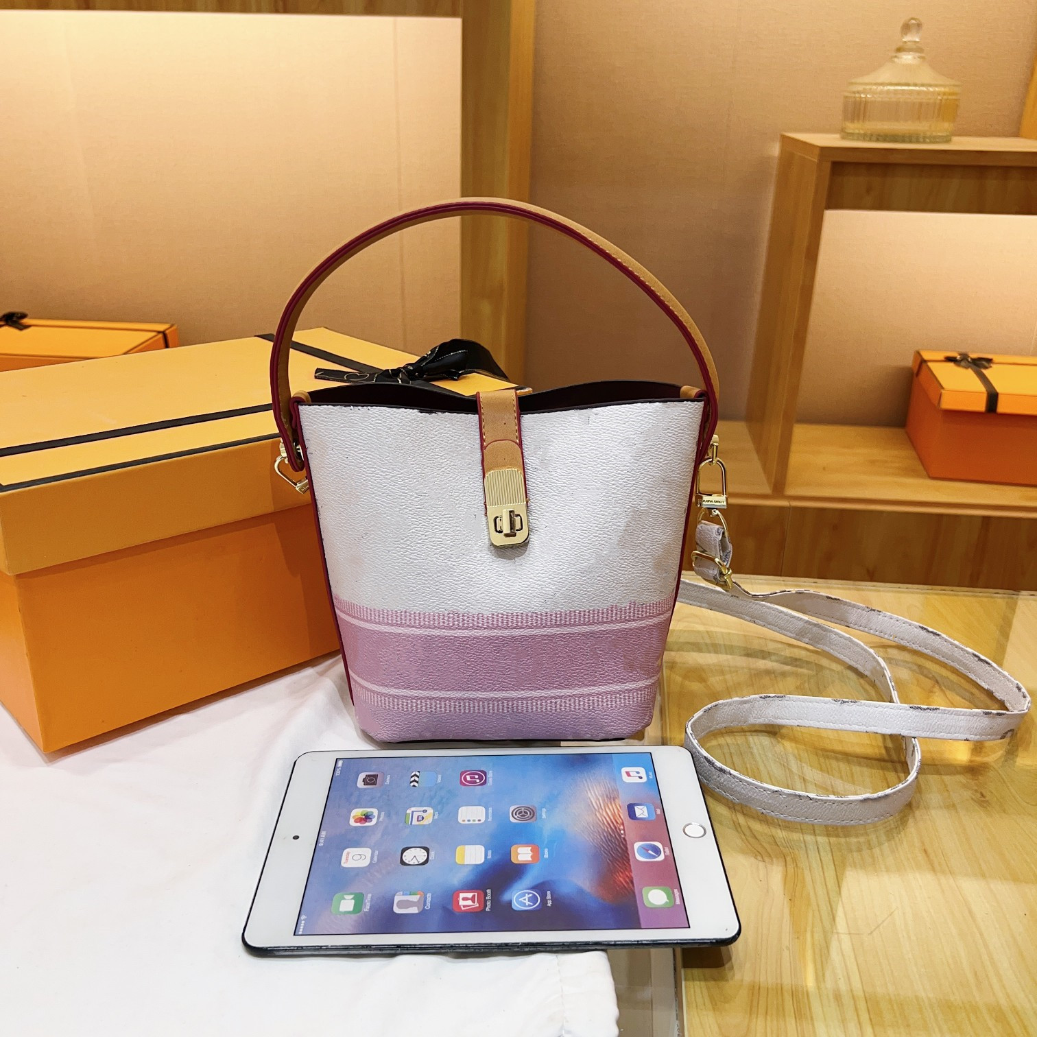 Women's Day Packs Fashionable Small Bag Women handbag 2023 New Simple Bucket Bag Small Crossbody Bag272w