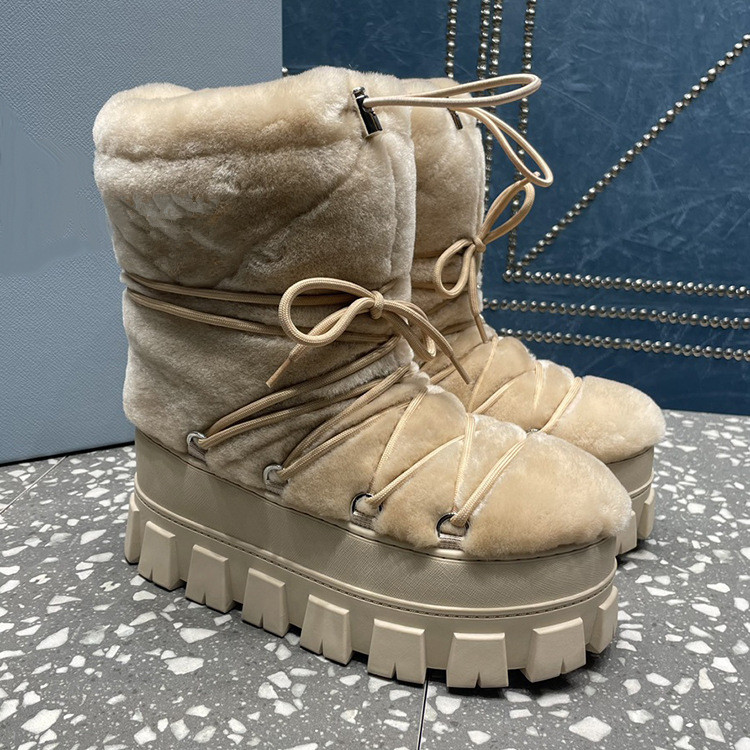 Winter Bont Snowboots Vrouw Ronde Neus Cross Lace-up Motorlaarzen Wol Warme Platform Schoenen Vrouwen Dikke Zool Korte Laarzen Vrouwen