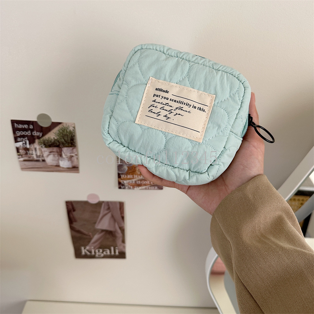Quilted Love Women's Small Cosmetic Bag Female Coin Purse Card Bag Cute Girls Mini Makeup Case Storage Bags Clutch Handbags