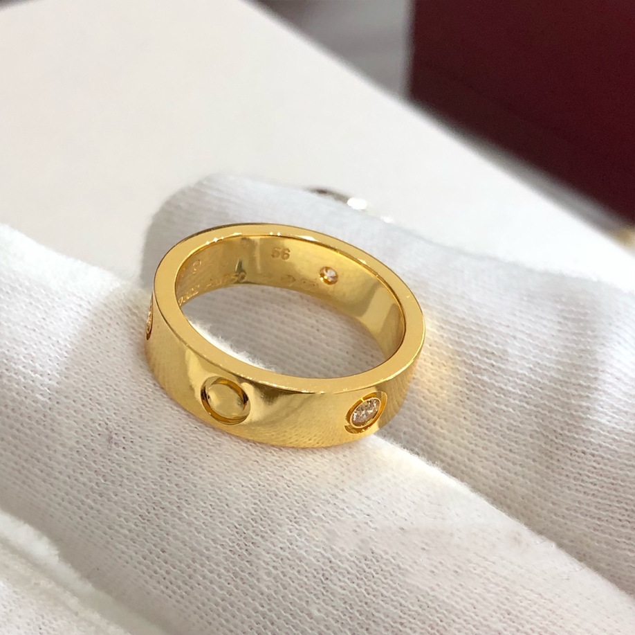 Lyxringsdesigner ringer för kvinnor som gör V-guld non tarnish pläterad guld silver ring inlagd 3 cz sten diamantring klassiska designer smycken för män fest dagligen