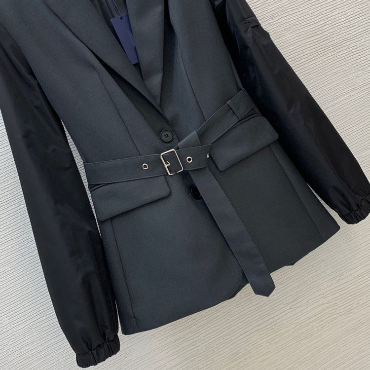 Outono preto cor sólida com cinto blazers manga longa entalhado-lapela botões único breasted náilon outwear casacos b3s242354