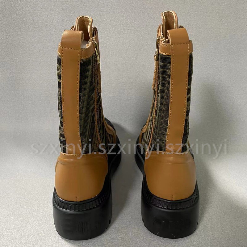Botas de mujer de cuero de moda premium con cordones Martin Boots EU35-42