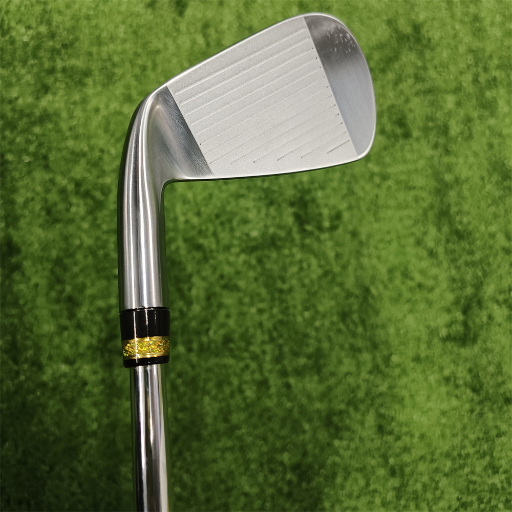 Nya golfstrykjärn ichiro Honma ihåliga gyllene ihåliga golfstrykjärn gyllene 7st 456789psteel eller grafit golfklubbar