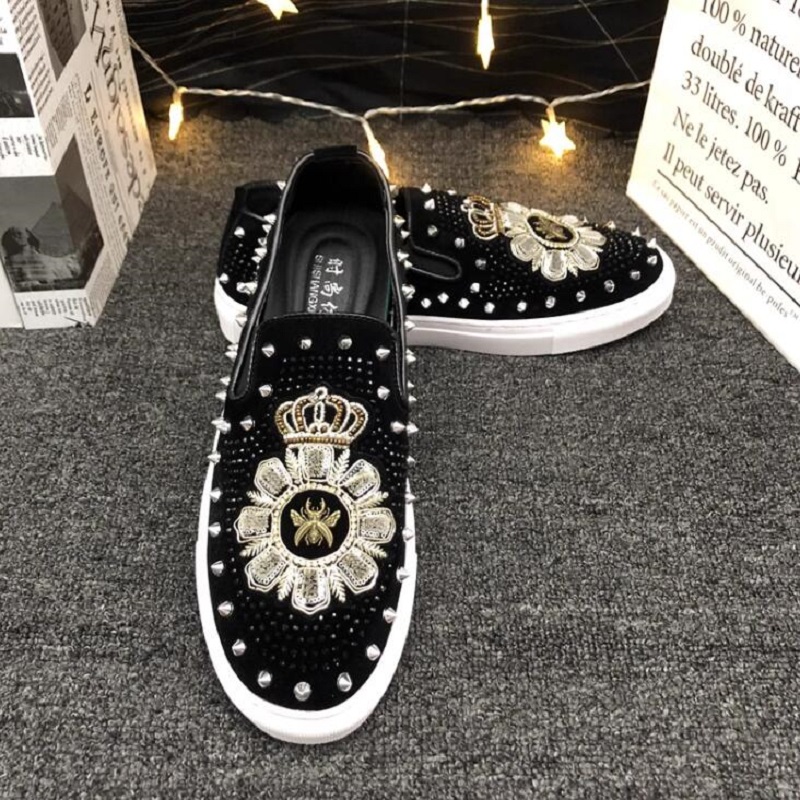 Zapatos planos británicos con bordado de diamantes de imitación para hombre, zapatos de caballero, calzado de noche para fiesta y boda, zapato Social Masculino 1AA59