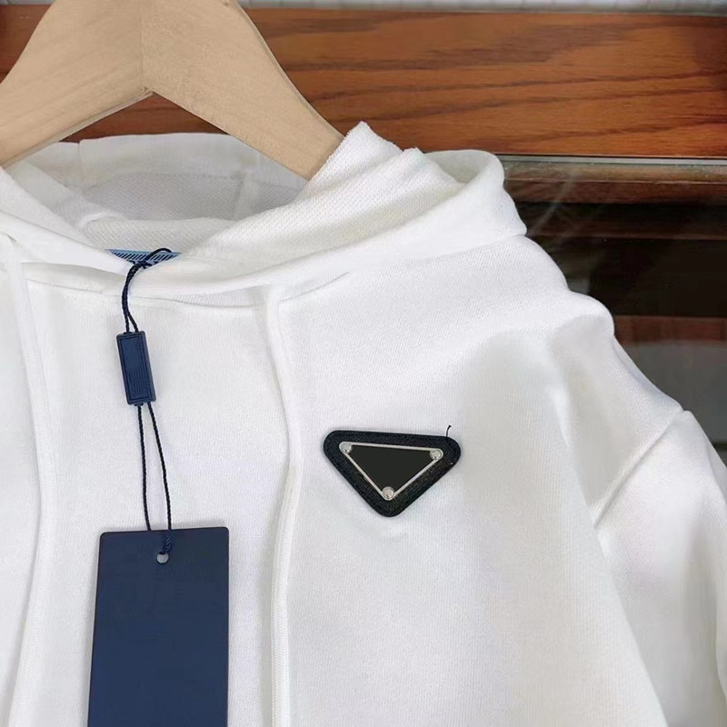 Designer hoodie mens hoodies designer män hoodie fashionabla ren bomull långärmade mäns hoodies högkvalitativa matchande kläder för par SSS