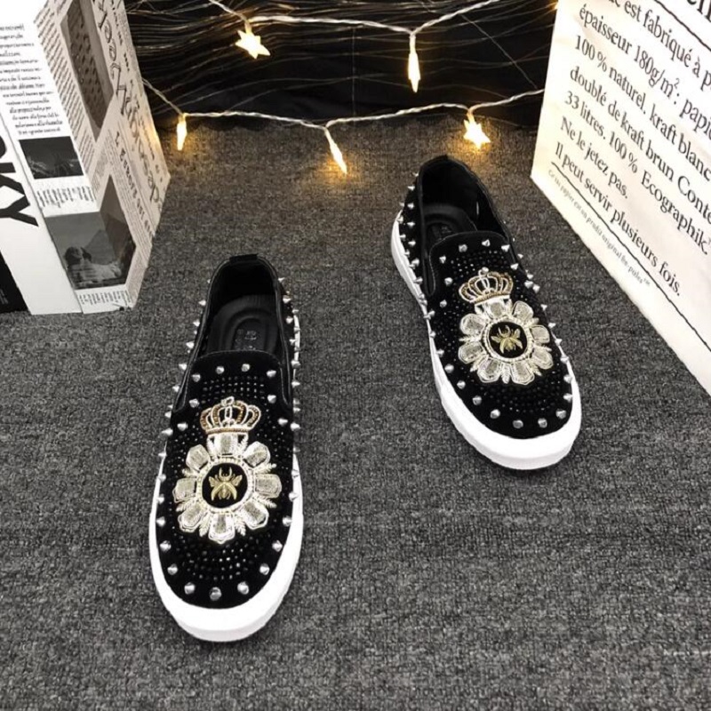Zapatos planos británicos con bordado de diamantes de imitación para hombre, zapatos de caballero, calzado de noche para fiesta y boda, zapato Social Masculino 1AA59