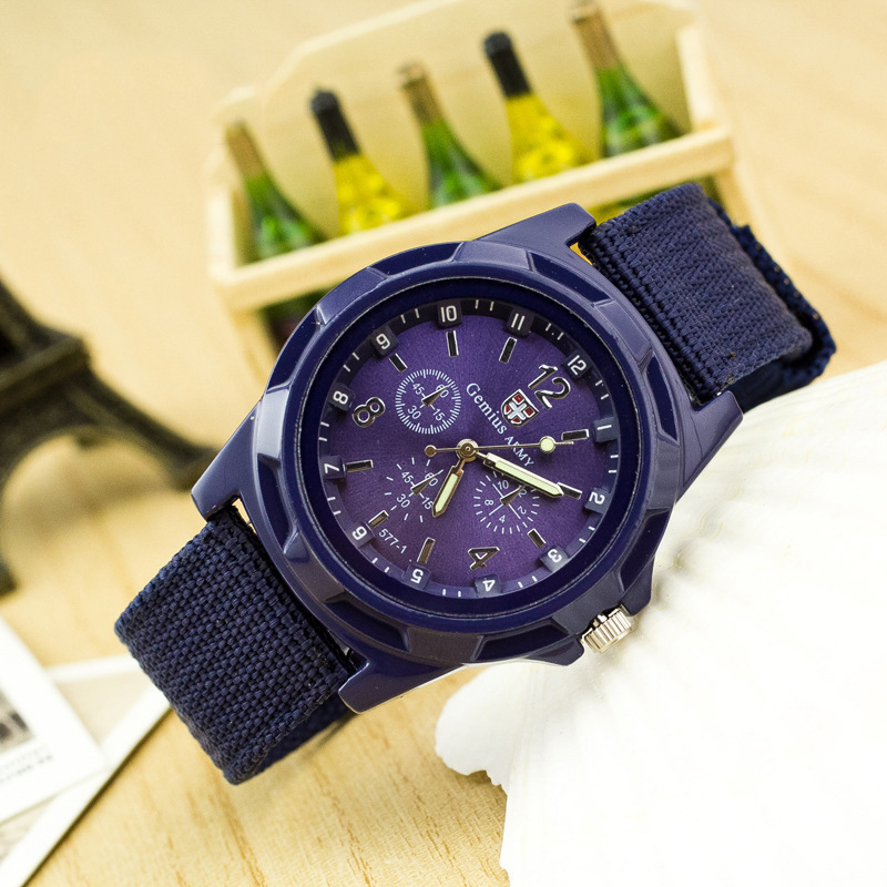 Nylonowy zespół męski zegarek moda ekskluzywna trend Geneva Quartz Watch