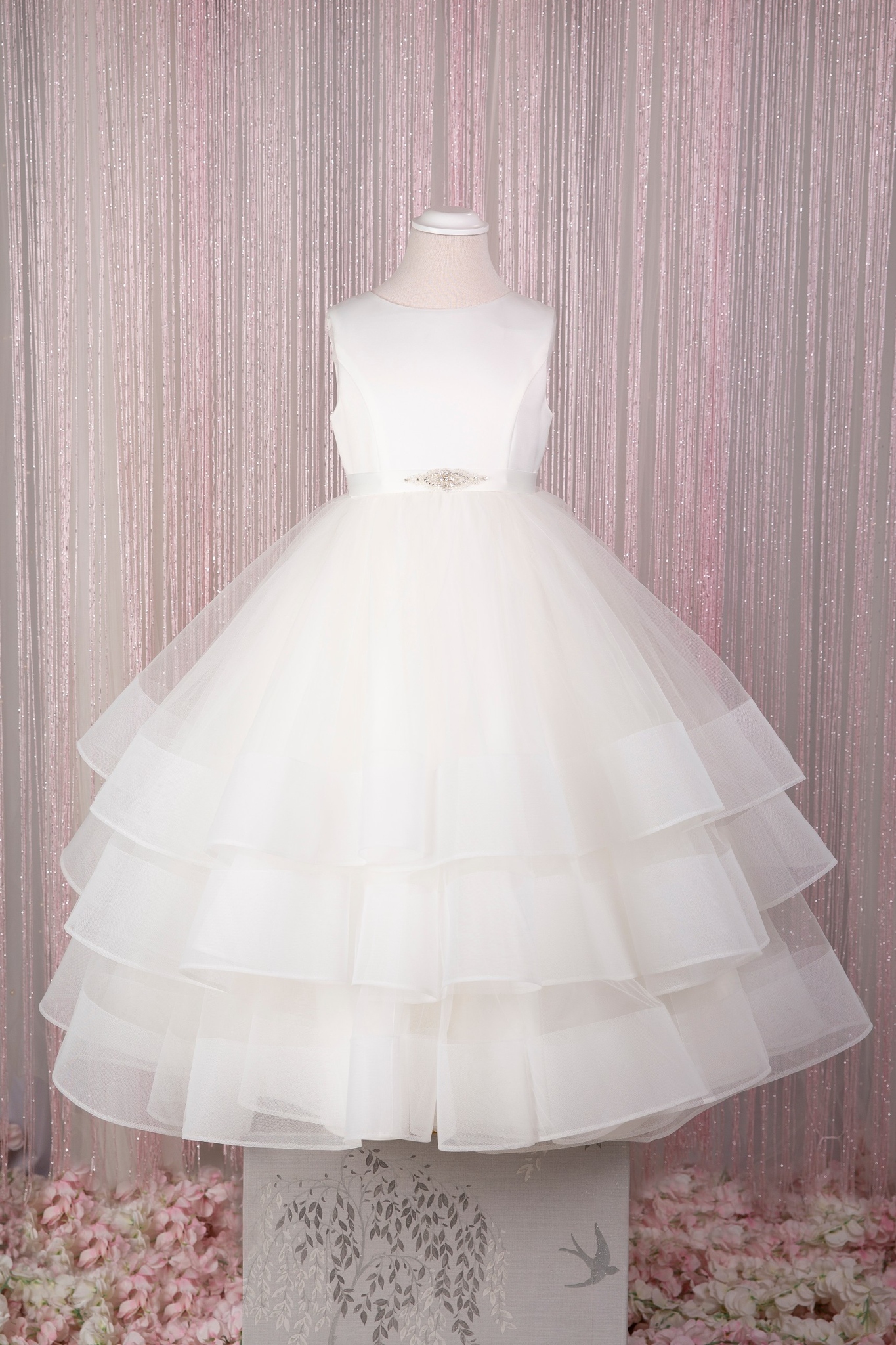 Платье Princess Flower Girl Платье 2023 Bow Sash Ballgown Ruffles Первое платье причастия для маленького ребенка -младенца, крещение, крещение младшего подружки невесты.