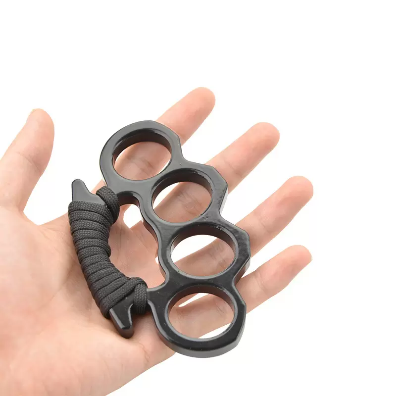 New ARIVAL Black alloy KNUCKLES DUSTER BUCKLE Male and Female Self-defense Four Finger